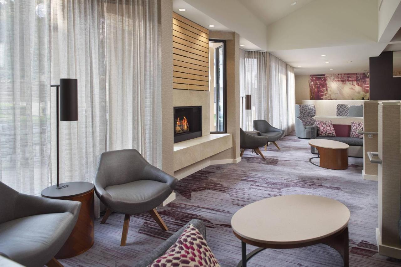 מלון Courtyard Charlotte Arrowood מראה חיצוני תמונה